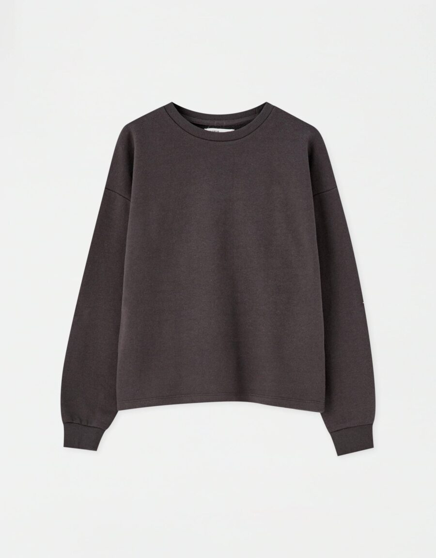 Basic Long Sleeve Sweatshirt - Image 5